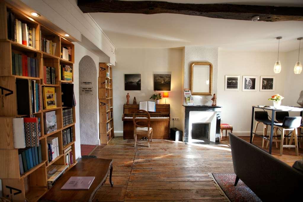 Hotel Henri IV Nérac Ausstattung foto