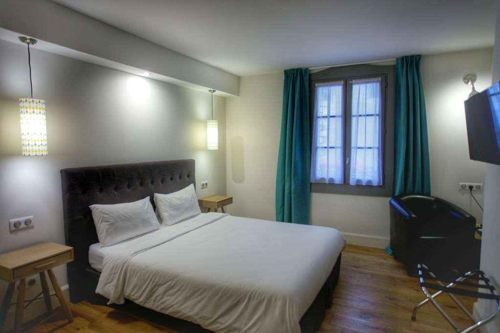 Hotel Henri IV Nérac Zimmer foto